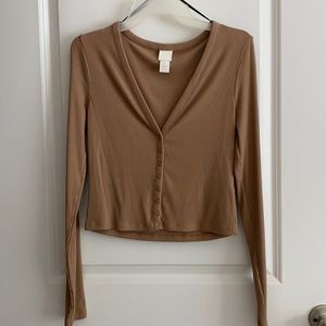 H&M size S fitted neutral tan top